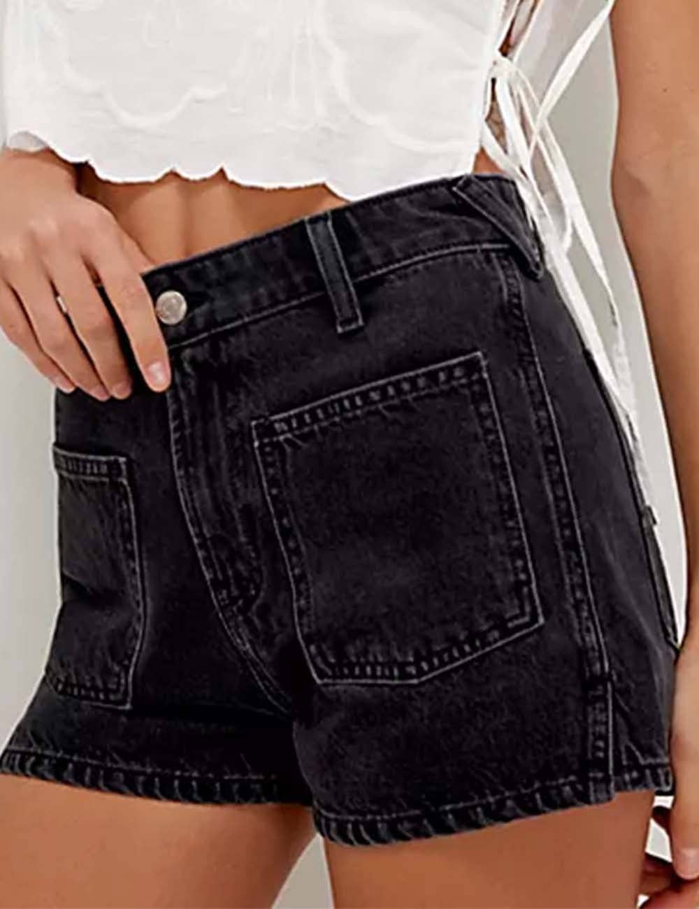Ladies Solid Color Button Pocket Shorts