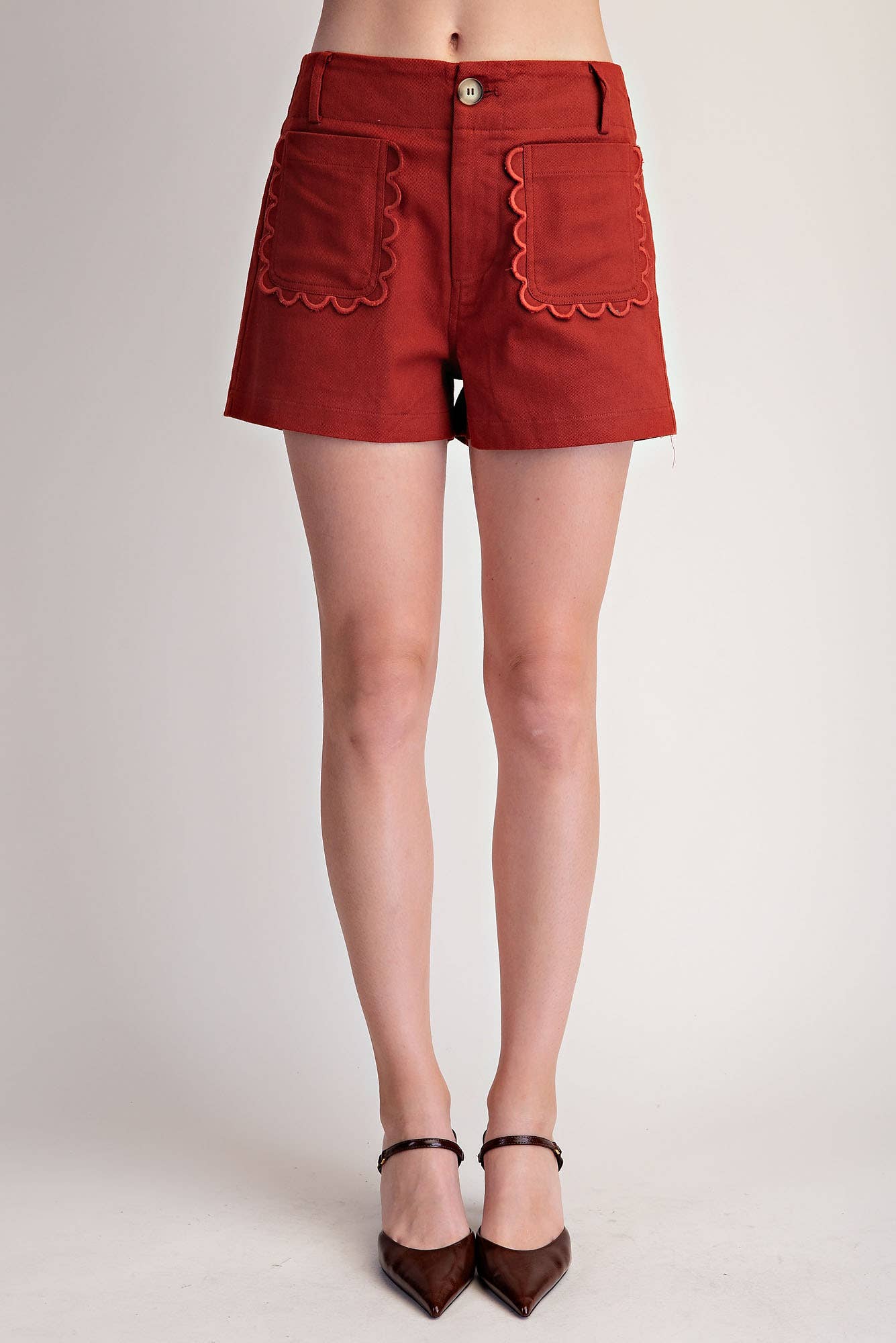 Scallop Detail Pocket Colette Shorts