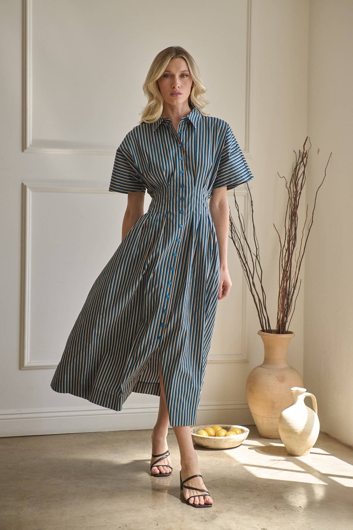 Wilderra Pleated Midi Dress Tiramisu