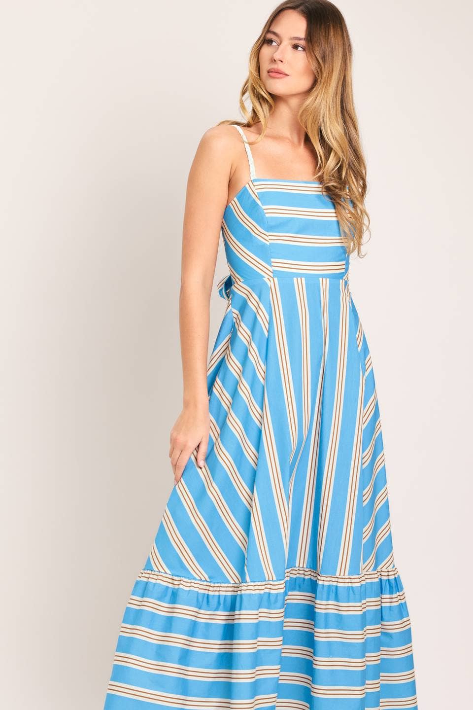 A printed woven midi dress - ID23644