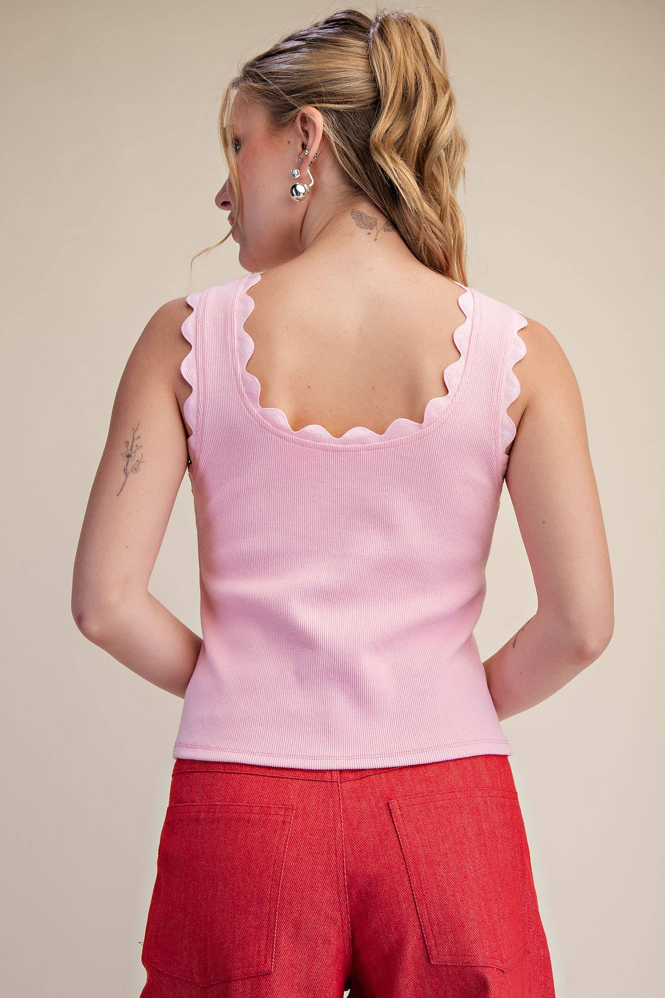Scallop Wave Shape Scoop Neck Sleeveless Everyday Knit
