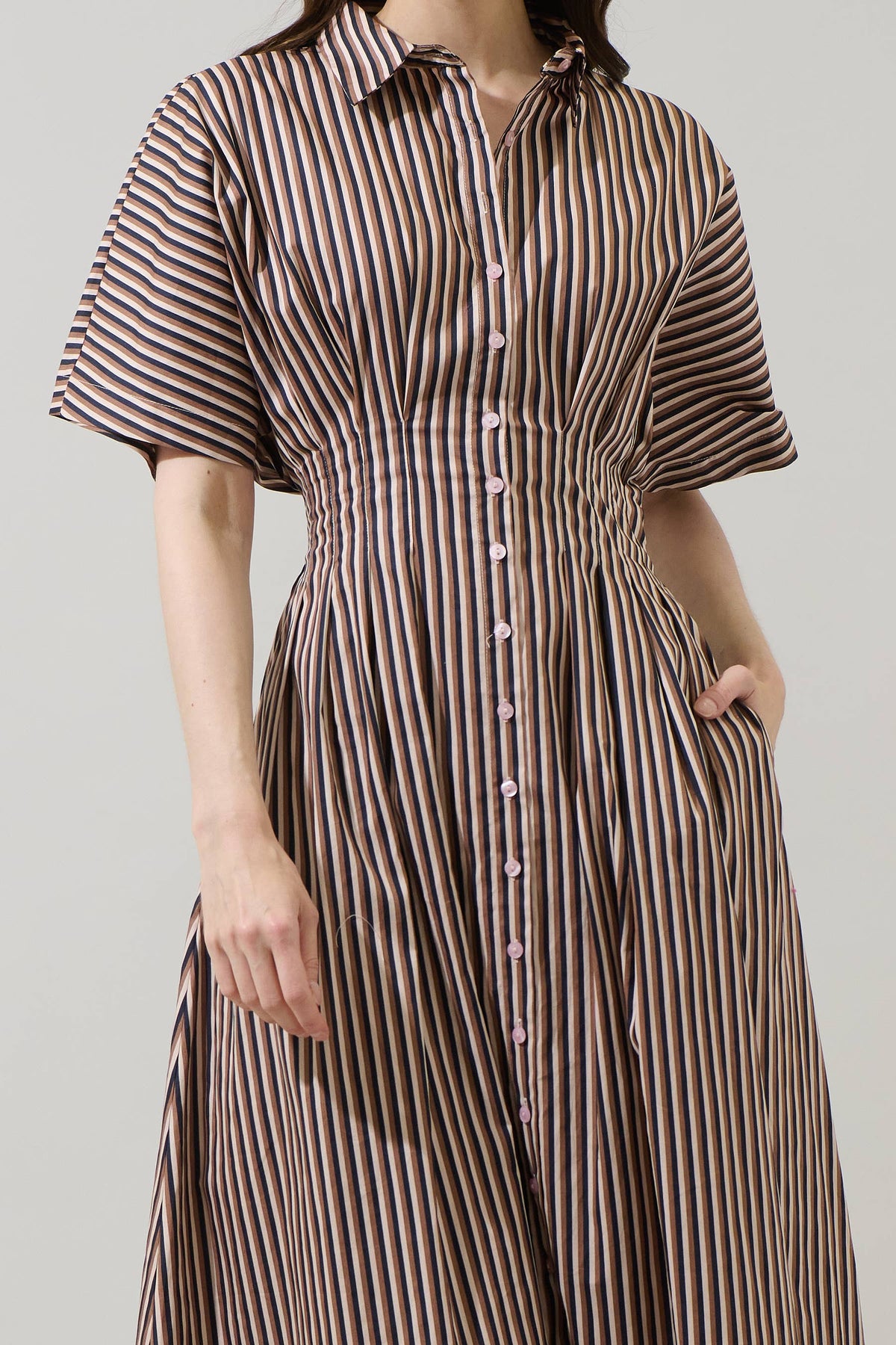Wilderra Pleated Midi Dress Tiramisu