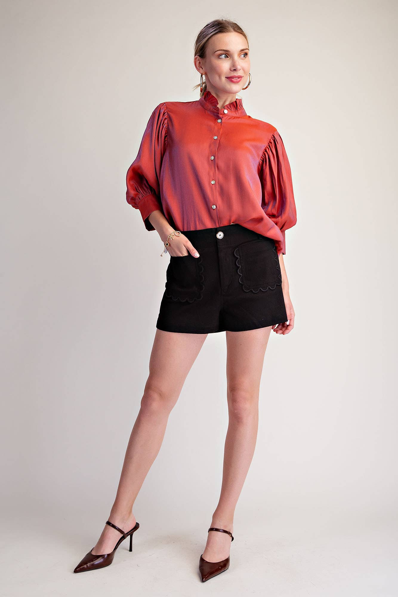 Scallop Detail Pocket Colette Shorts