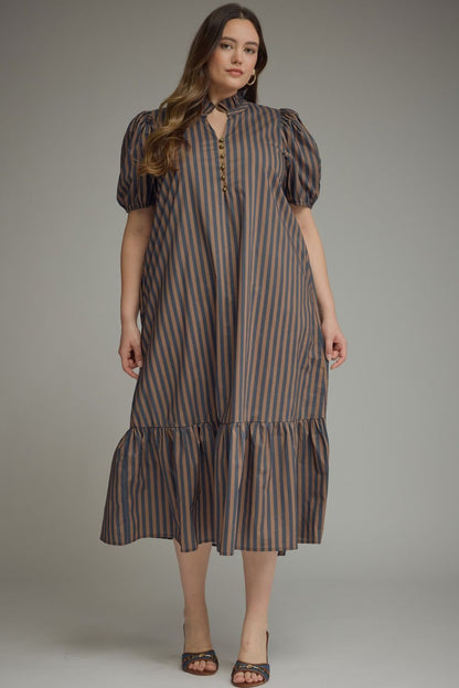 Entro: Striped Maxi Dress